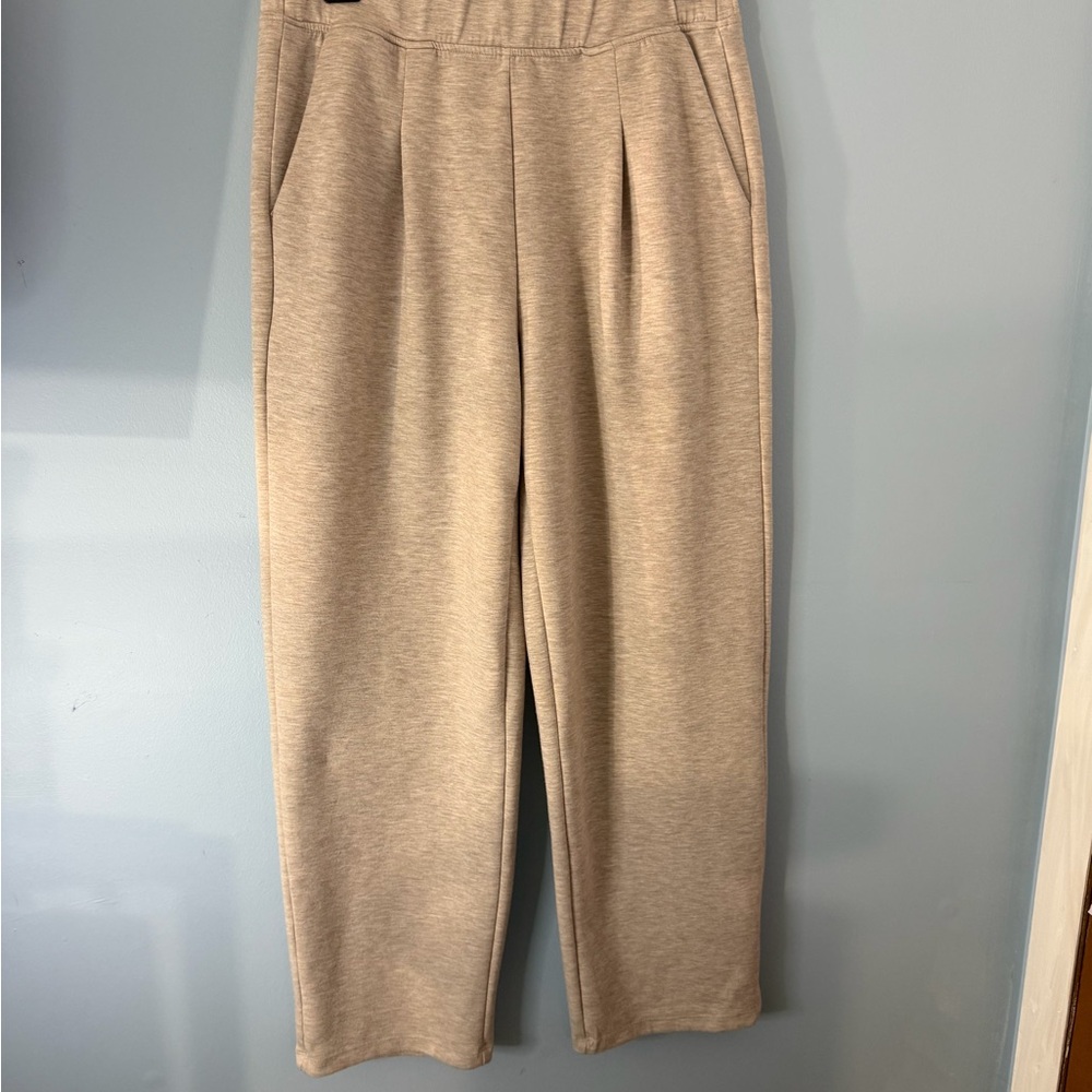 Yogalicious tan scuba boss straight leg pants